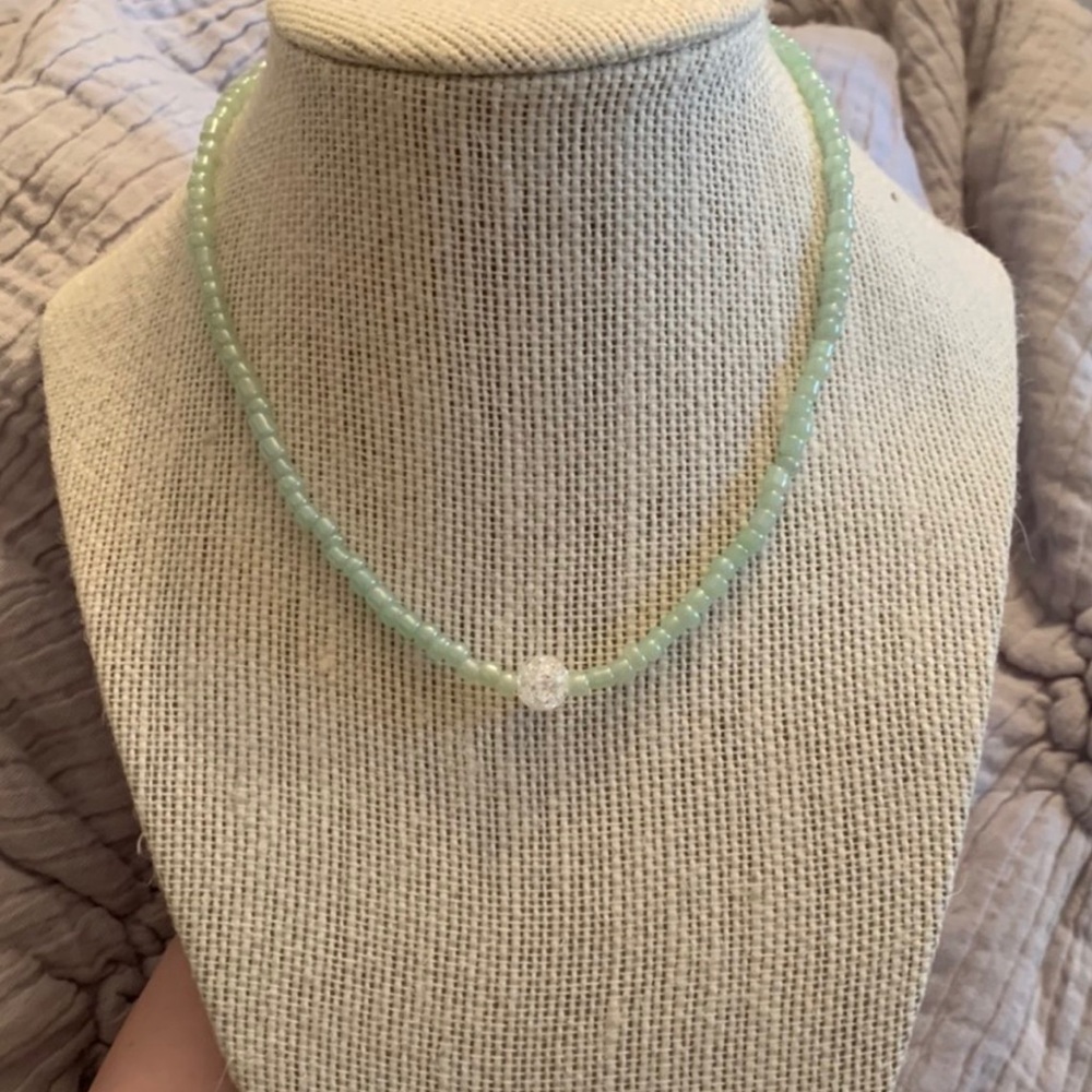 Sage green beaded choker ✰